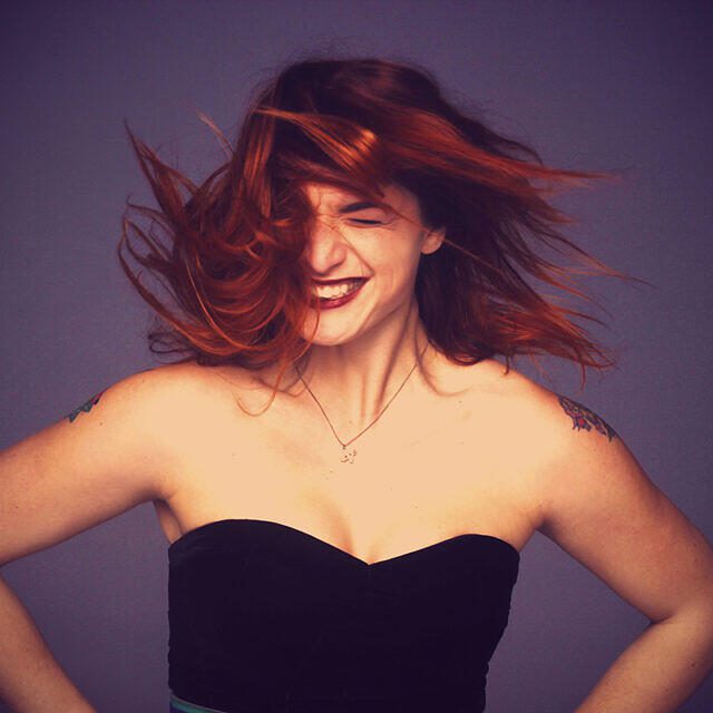 Contratar a Nell Shakespeare para bodas y eventos - Supermúsica